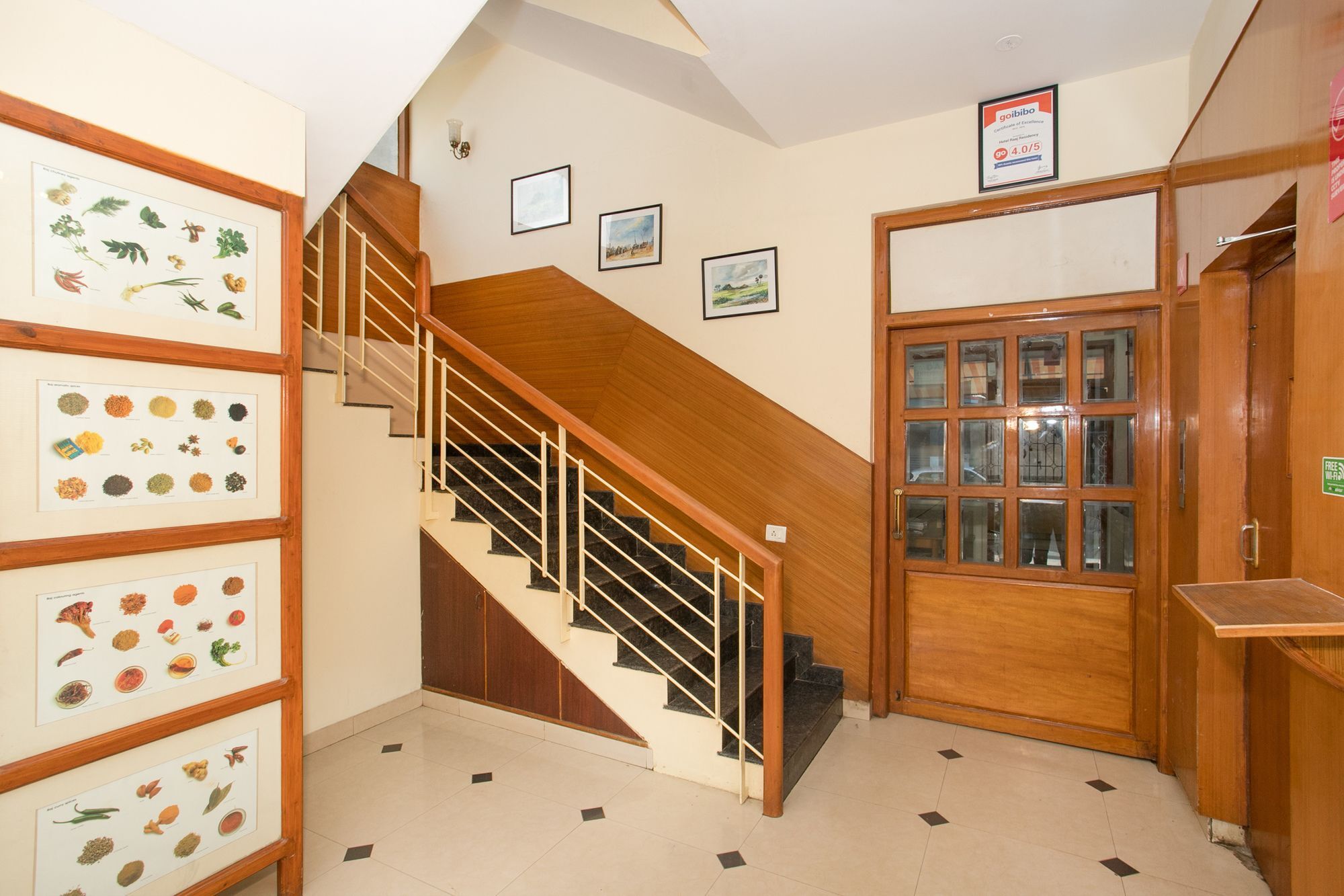 Oyo 10478 Raj Residency Ξενοδοχείο Μπανγκαλόρ Εξωτερικό φωτογραφία