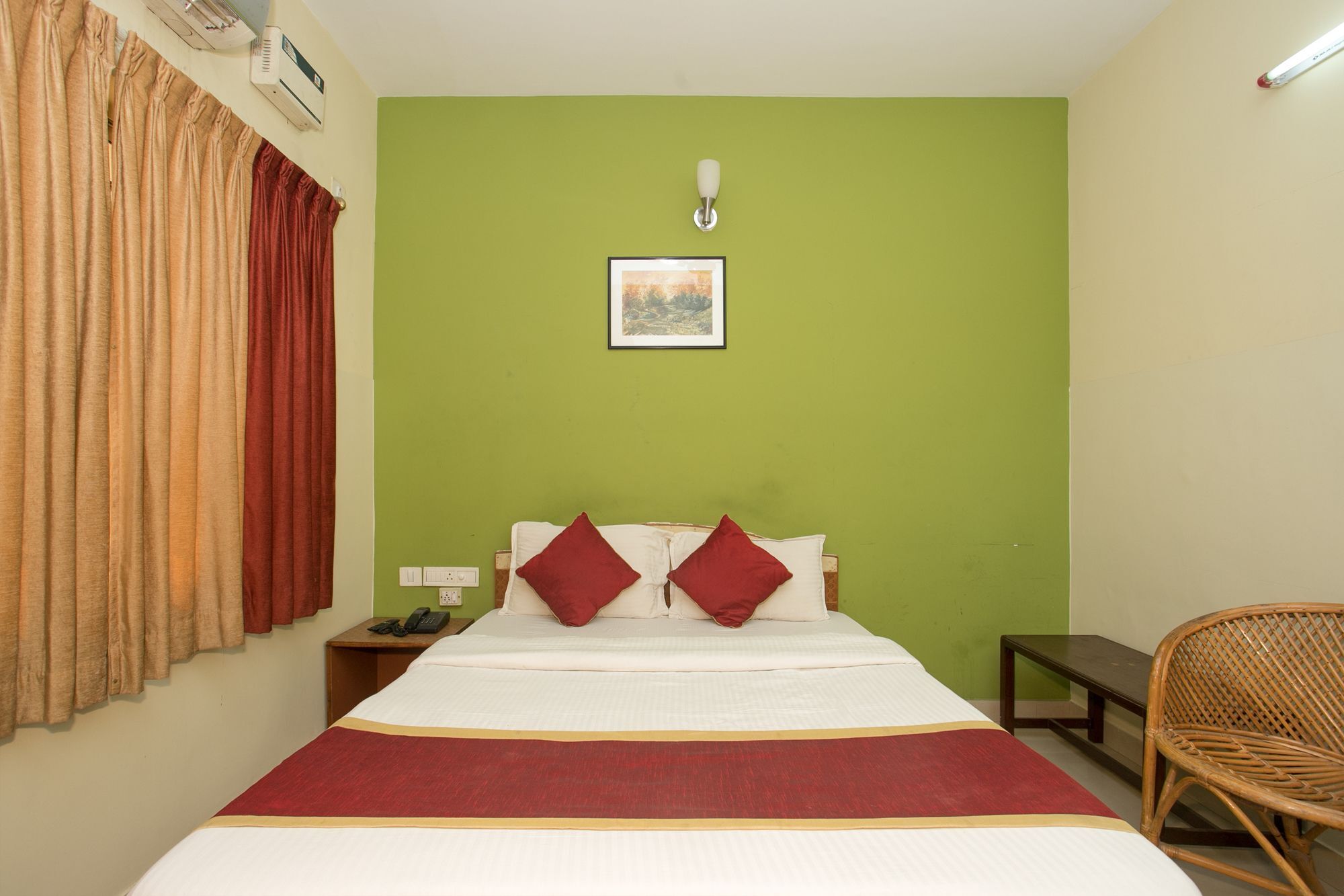 Oyo 10478 Raj Residency Ξενοδοχείο Μπανγκαλόρ Εξωτερικό φωτογραφία